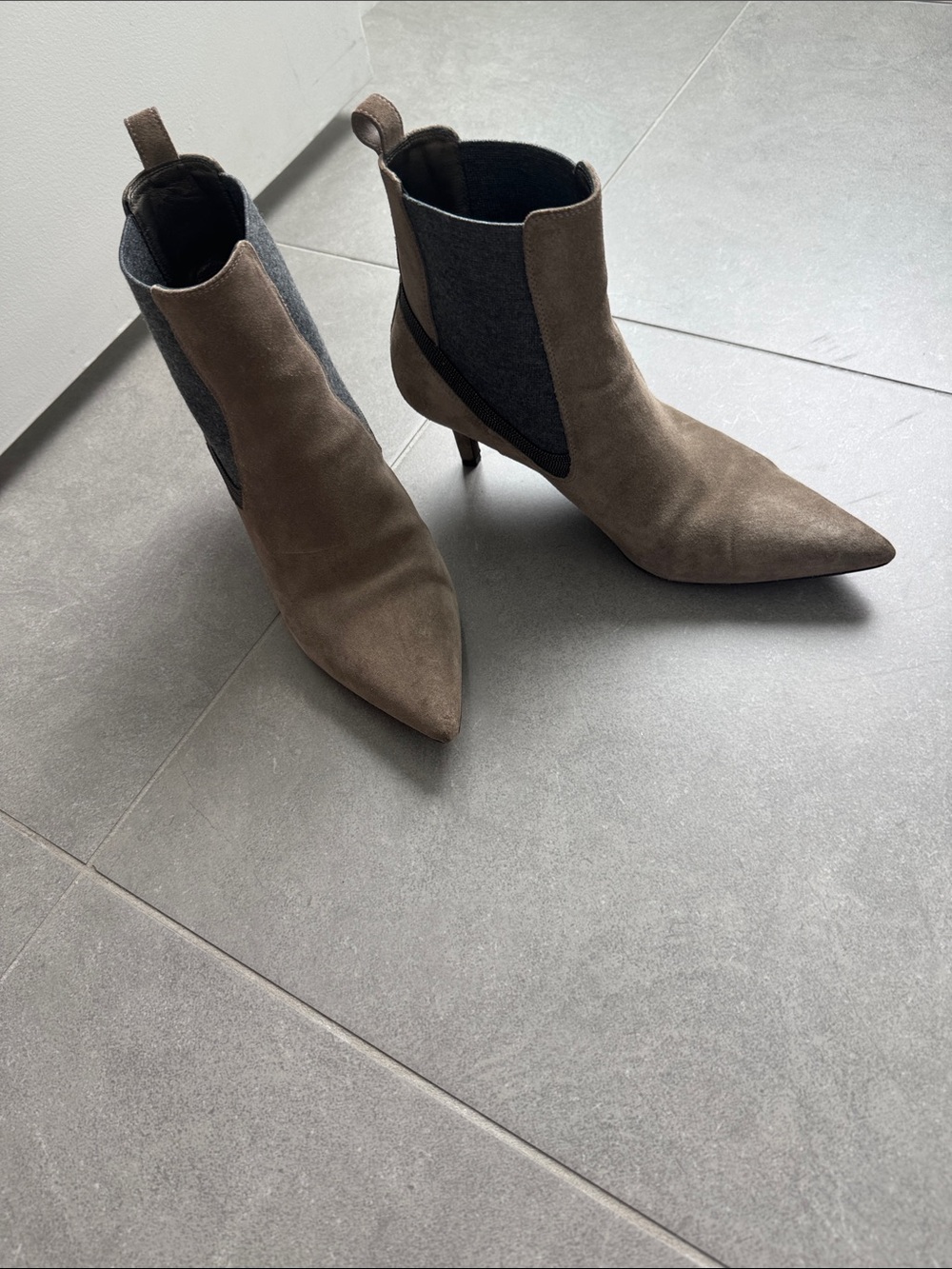 Brunello Molini side Women's Taupe Pointed-Toe Suede Ankle Boots